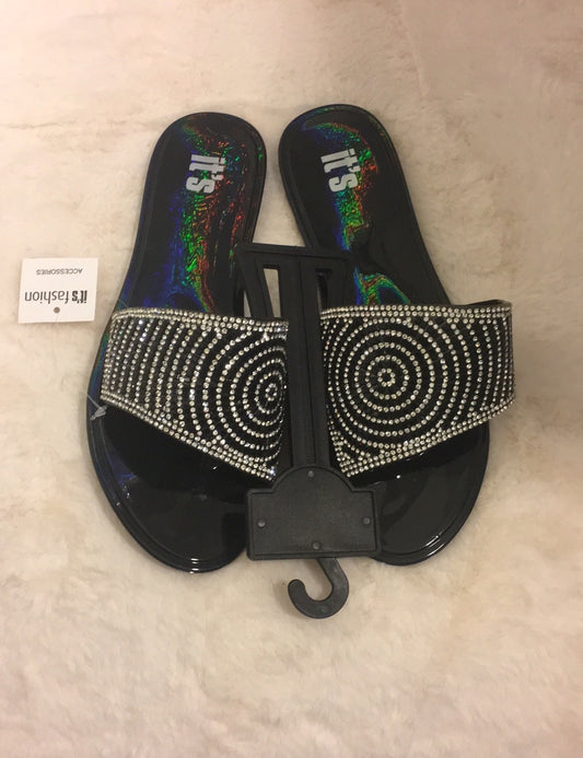 Girl’s it’s fashion sandals