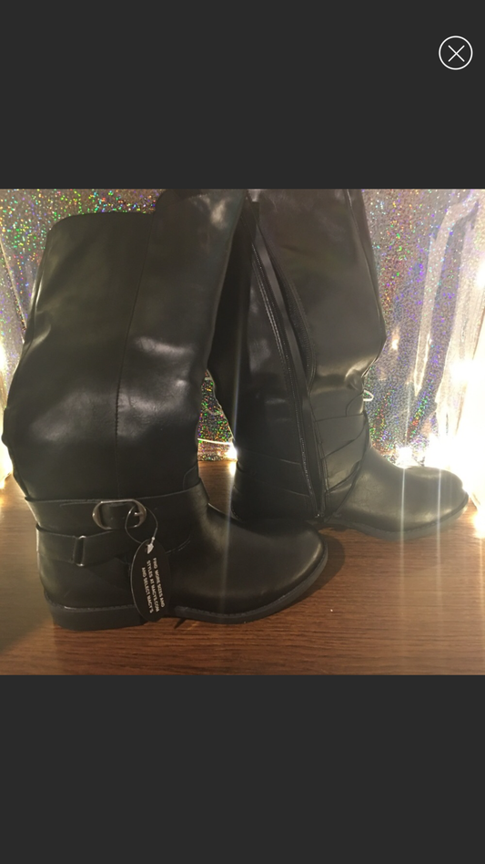 Style and Company Boots